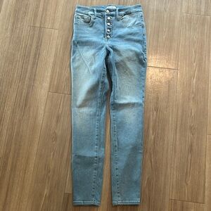 Good American Button Fly skinny jean, like new size 4 / 27